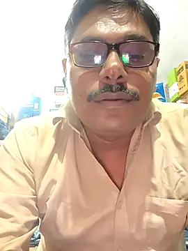 Srmotrs online show from November 6, 2025, 2:54 pm