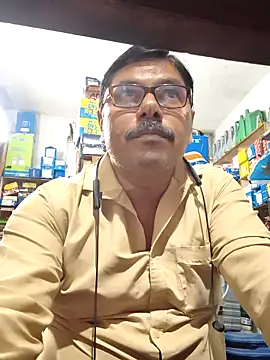 Srmotrs online show from March 18, 2026, 2:08 pm