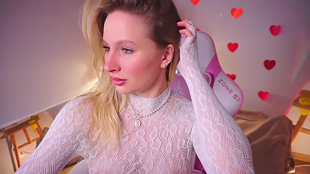 Snapshot of AnnLevine chatting on February 15, 2026, 1:54 pm AnnLevine online show from February 15, 2026, 1:54 pm