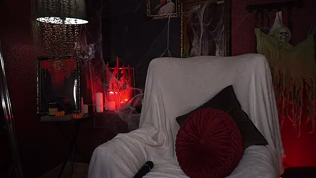 AnnLevine online show from October 30, 2025, 1:53 pm