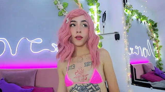 Snapshot of YouliteSllut2 chatting on March 19, 2025, 9:05 pm YouliteSllut2 online show from March 19, 2025, 9:05 pm