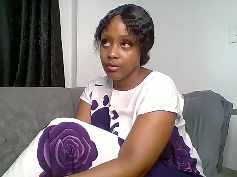 Miss Amani online show from May 10, 2026, 2:41 pm