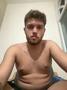 Snapshot of Franso13 chatting on October 21, 2025, 3:06 am Franso13 online show from October 21, 2025, 3:06 am