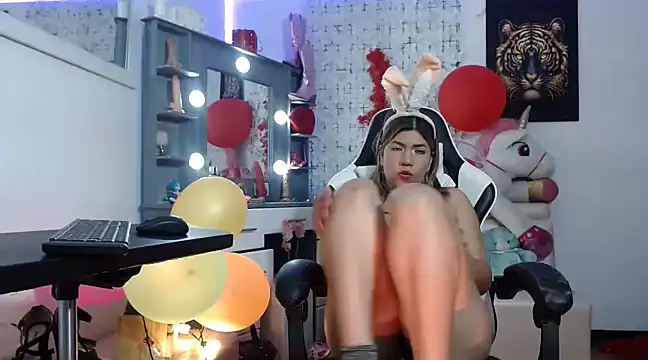 sexy bunny hot online show from March 7, 2025, 2:23 pm