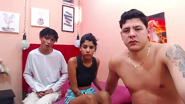 Snapshot of sex_twinks chatting on February 21, 2025, 7:10 pm sex twinks online show from February 21, 2025, 7:10 pm