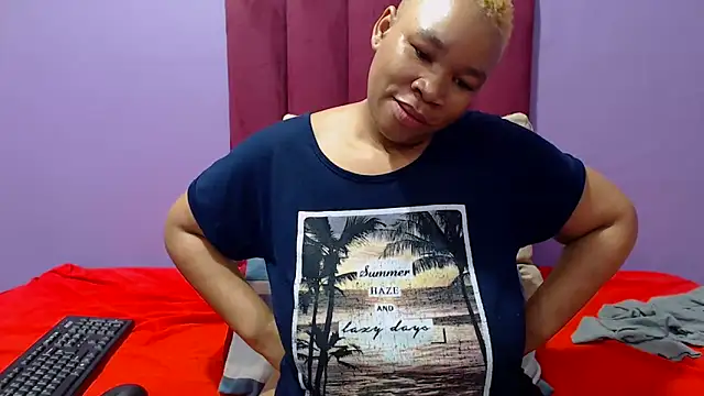 YELLOWBUSTYMELLONS online show from December 21, 2024, 5:58 am