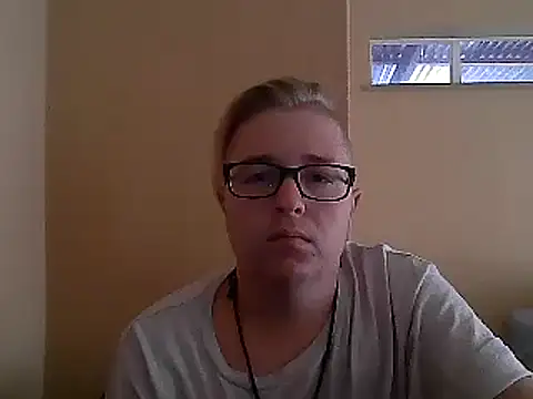 bisexualboy05 online show from January 14, 2025, 7:59 am