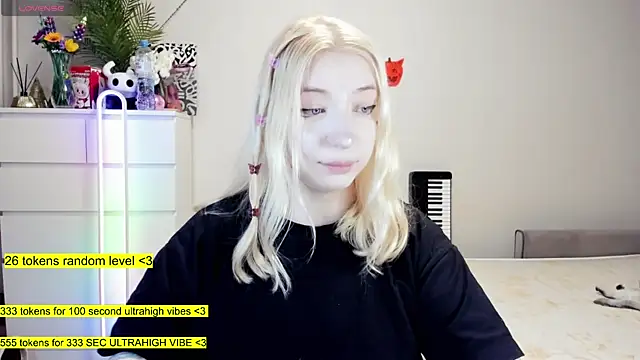 aya katana online show from December 3, 2025, 12:23 am