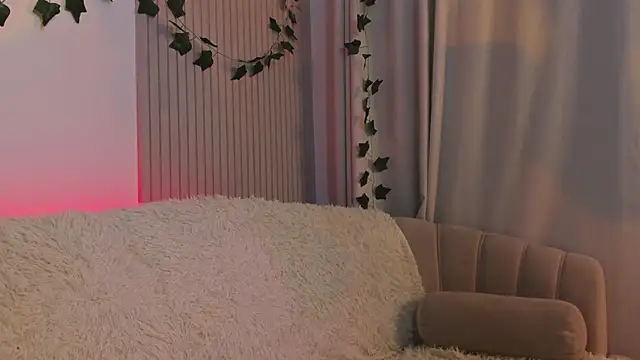 CindyGarrison online show from February 20, 2025, 3:34 am