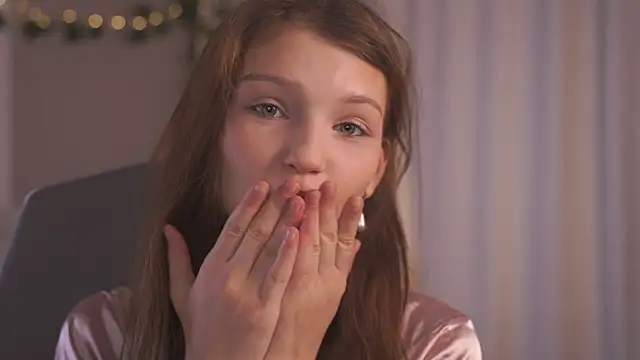 CindyGarrison online show from October 11, 2025, 1:50 am