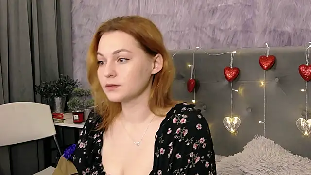 DemiLeaf online show from February 14, 2025, 6:45 am