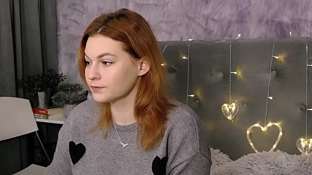 DemiLeaf online show from February 18, 2025, 8:05 am