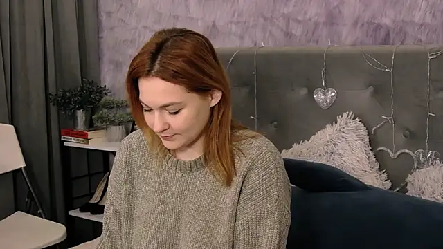 DemiLeaf online show from February 6, 2025, 8:50 am