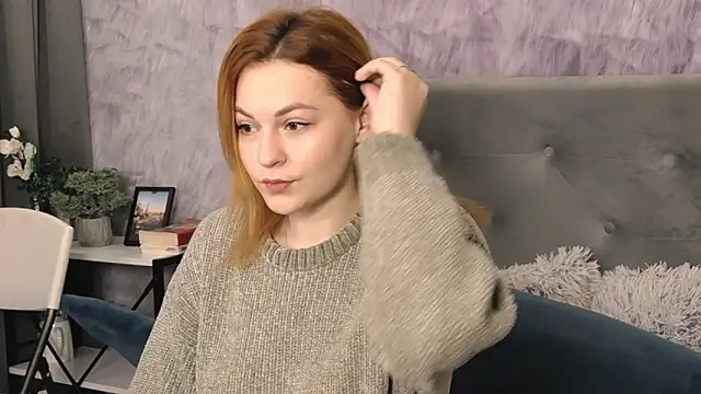 DemiLeaf online show from February 5, 2025, 9:04 am