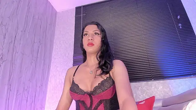 Snapshot of LaiilyBell12 chatting on March 4, 2026, 12:35 pm LaiilyBell12 online show from March 4, 2026, 12:35 pm