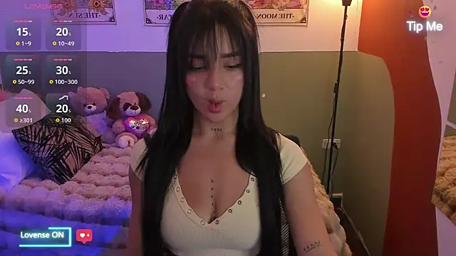 Snapshot of Gabitorres chatting on October 7, 2025, 4:08 pm Gabitorres online show from October 7, 2025, 4:08 pm