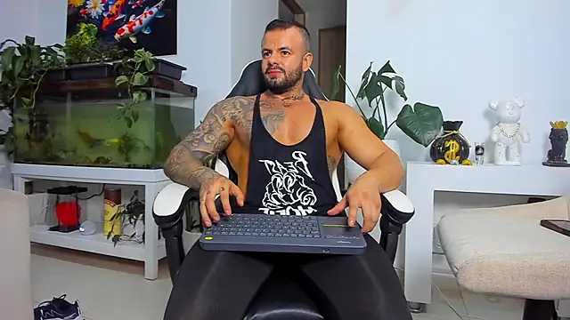 Johnnygrayson1 online show from November 18, 2025, 11:26 pm