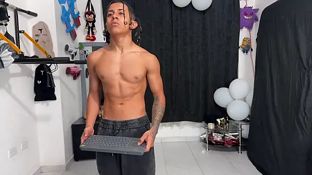 Snapshot of jokergc_2 chatting on November 28, 2025, 11:05 pm jokergc 2 online show from November 28, 2025, 11:05 pm