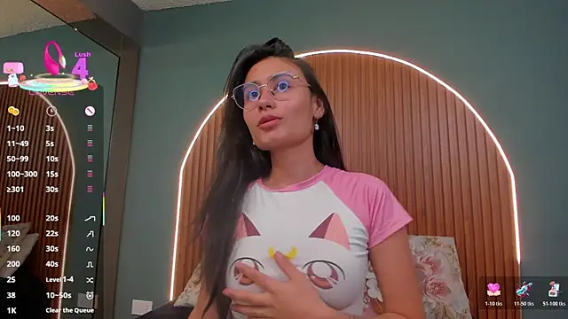 NayeCloud online show from January 9, 2026, 3:35 am