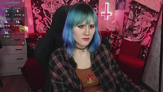 little Elika online show from November 22, 2025, 11:47 pm