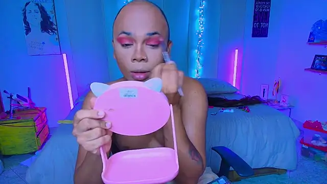 CuteRomi online show from September 27, 2025, 3:45 am