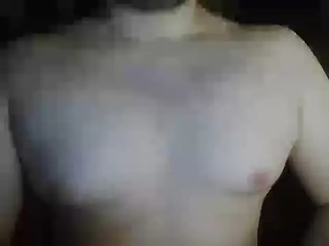 Snapshot of Himbo_fox chatting on February 28, 2025, 7:05 am Himbo fox online show from February 28, 2025, 7:05 am