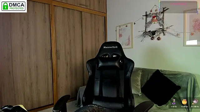 Snapshot of aleja_montiel__ chatting on December 3, 2025, 12:59 pm aleja montiel online show from December 3, 2025, 12:59 pm