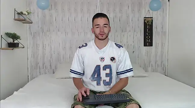 tommycash 777 online show from March 10, 2025, 3:41 pm