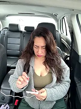 xLadyScarlettx online show from February 7, 2026, 4:26 pm