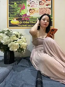 LiLi-Kirix99 online show from May 29, 2026, 7:53 pm