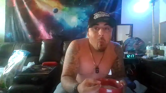 Snapshot of Antoniothedon chatting on April 21, 2026, 7:20 pm Antoniothedon online show from April 21, 2026, 7:20 pm