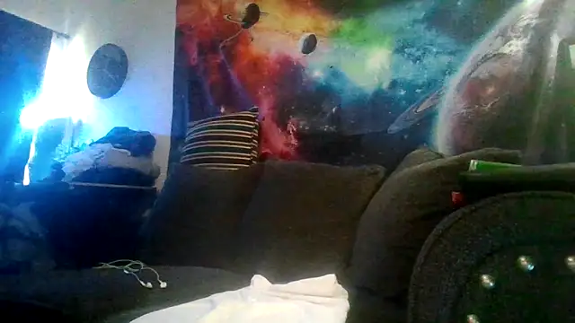 Snapshot of Antoniothedon chatting on May 15, 2026, 7:23 pm Antoniothedon online show from May 15, 2026, 7:23 pm