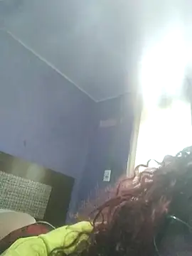 lorraine alves ferreira online show from November 14, 2025, 3:48 pm