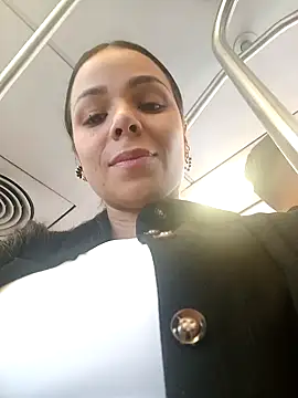 Snapshot of fabiana_rodriguez chatting on January 24, 2025, 8:22 pm fabiana rodriguez online show from January 24, 2025, 8:22 pm