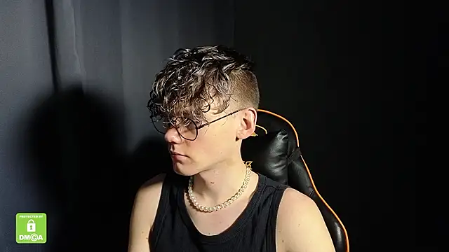 Keytaro online show from January 14, 2026, 8:56 pm