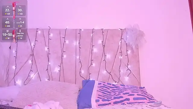 Kaela18 online show from December 7, 2024, 1:24 pm