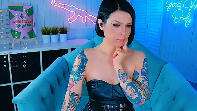 Snapshot of My_toys_pink chatting on November 26, 2025, 4:34 am My toys pink online show from November 26, 2025, 4:34 am