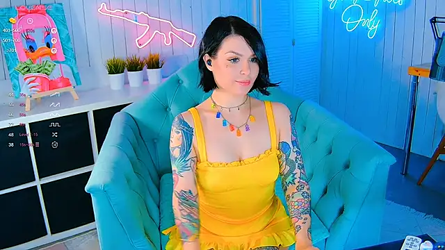 My toys pink online show from February 5, 2026, 6:20 am