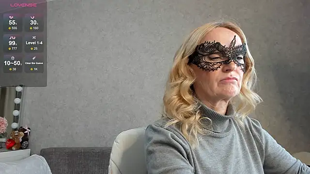 angelica marquise online show from November 2, 2025, 4:01 pm