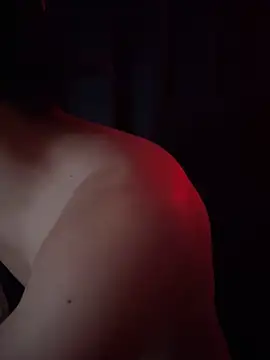 Snapshot of cybercosmiiic chatting on December 17, 2025, 8:47 pm cybercosmiiic online show from December 17, 2025, 8:47 pm