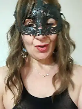 Snapshot of Viola8p chatting on February 4, 2025, 10:32 am Viola8p online show from February 4, 2025, 10:32 am