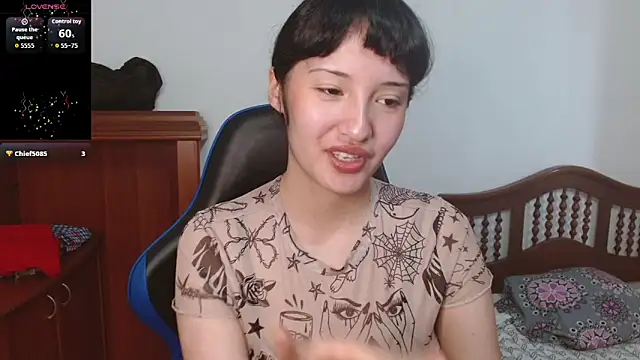 Snapshot of alexaa08 chatting on December 4, 2025, 12:59 pm alexaa08 online show from December 4, 2025, 12:59 pm