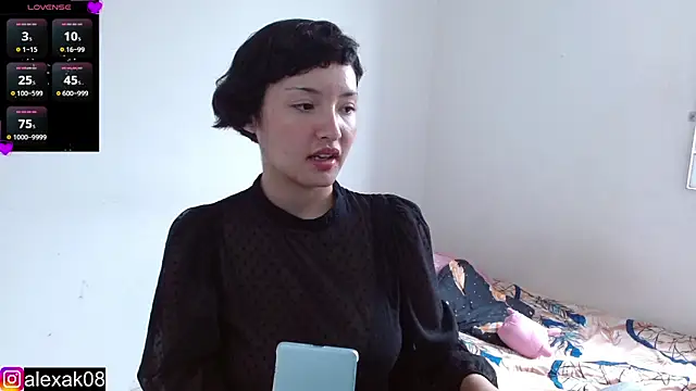 Snapshot of alexaa08 chatting on February 27, 2025, 4:21 pm alexaa08 online show from February 27, 2025, 4:21 pm