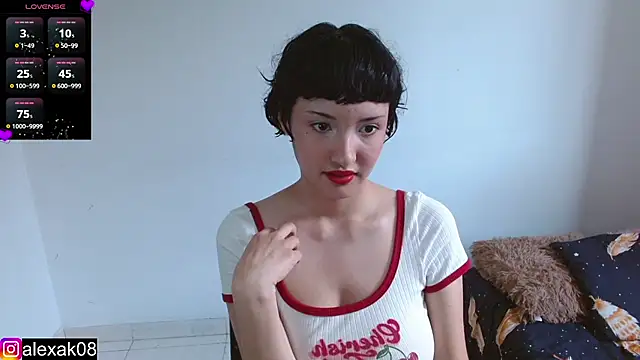 Snapshot of alexaa08 chatting on February 14, 2025, 5:25 pm alexaa08 online show from February 14, 2025, 5:25 pm