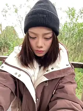 Asia-Melody online show from December 2, 2025, 4:47 am