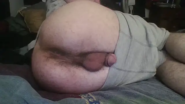 Snapshot of BackRoom18 chatting on November 18, 2025, 1:43 am BackRoom18 online show from November 18, 2025, 1:43 am