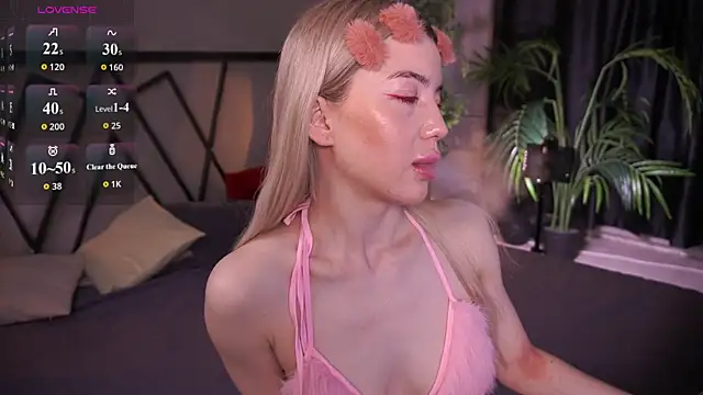 LindaThacker online show from March 31, 2026, 4:14 am