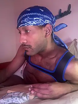 Snapshot of esteraulxxx chatting on December 8, 2024, 11:03 am esteraulxxx online show from December 8, 2024, 11:03 am