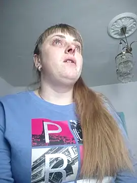 Snapshot of CoddessCrystal chatting on January 16, 2026, 1:15 pm CoddessCrystal online show from January 16, 2026, 1:15 pm