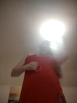 Snapshot of CoddessCrystal chatting on February 11, 2026, 7:25 pm CoddessCrystal online show from February 11, 2026, 7:25 pm